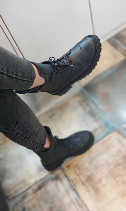 بوت زنانه چرم کاکتوس ws 4025 مشکی